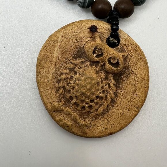 16" Vintage ceramic owl pendant with some gray agate beaded necklace! - Picture 7 of 9